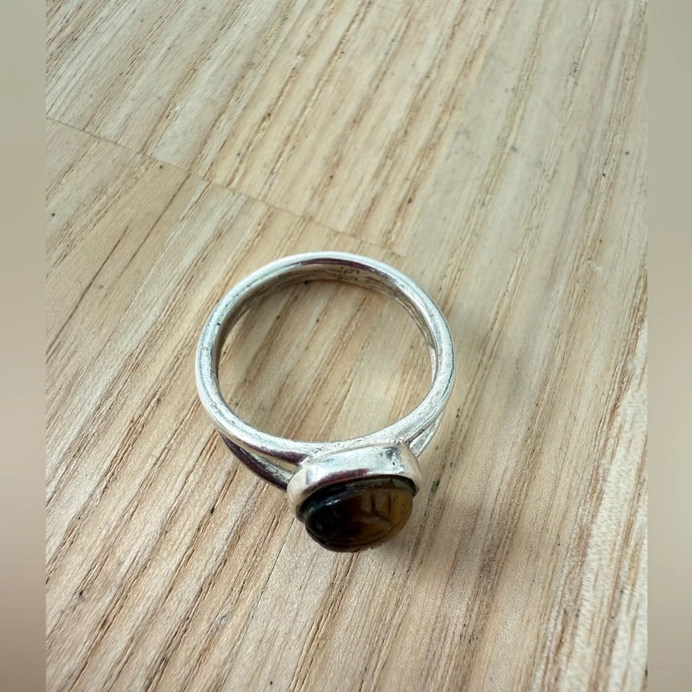 925 Sterling Silver And Carved Tiger's Eye Scarab Ring Size 7